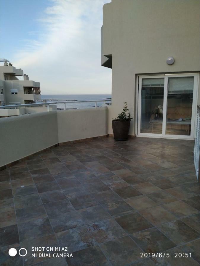 Benalbeach Jr Suite Малага Екстериор снимка
