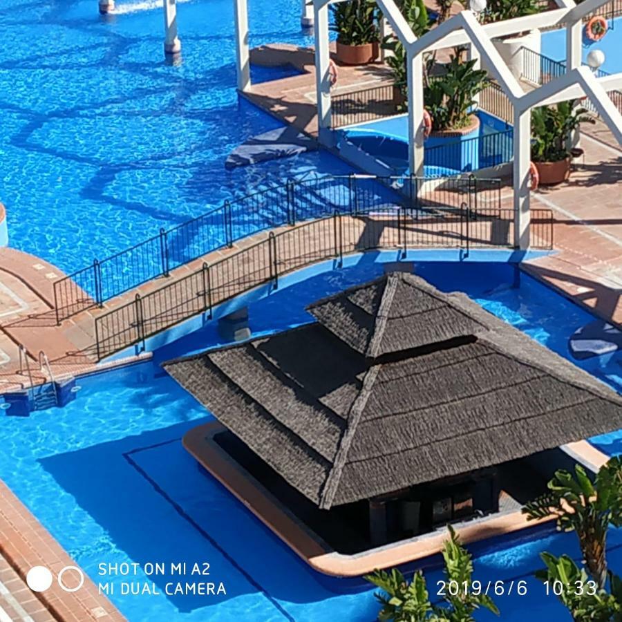 Benalbeach Jr Suite Малага Екстериор снимка