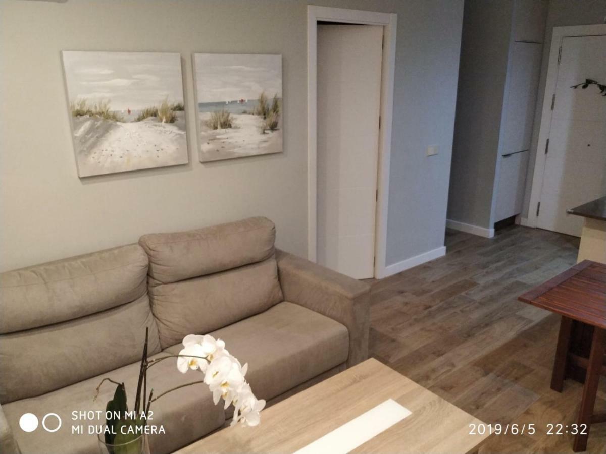 Benalbeach Jr Suite Малага Екстериор снимка