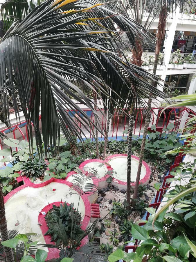 Benalbeach Jr Suite Малага Екстериор снимка